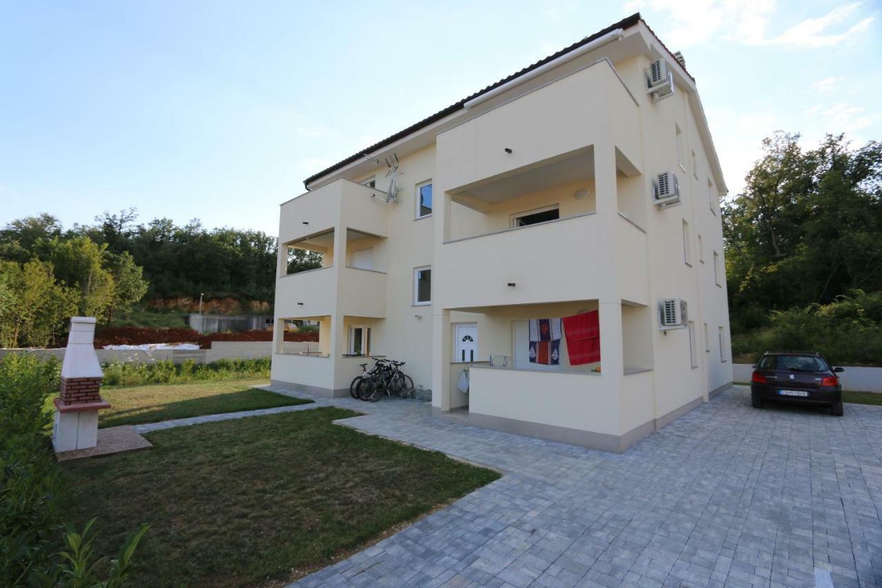 Apartment Samsa Mirica Čižići Esterno foto