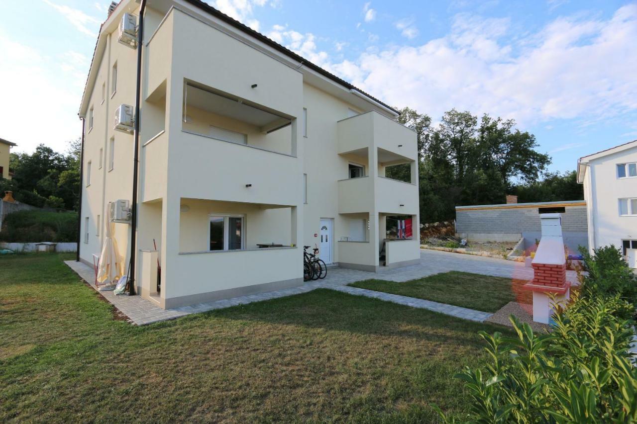 Apartment Samsa Mirica Čižići Esterno foto